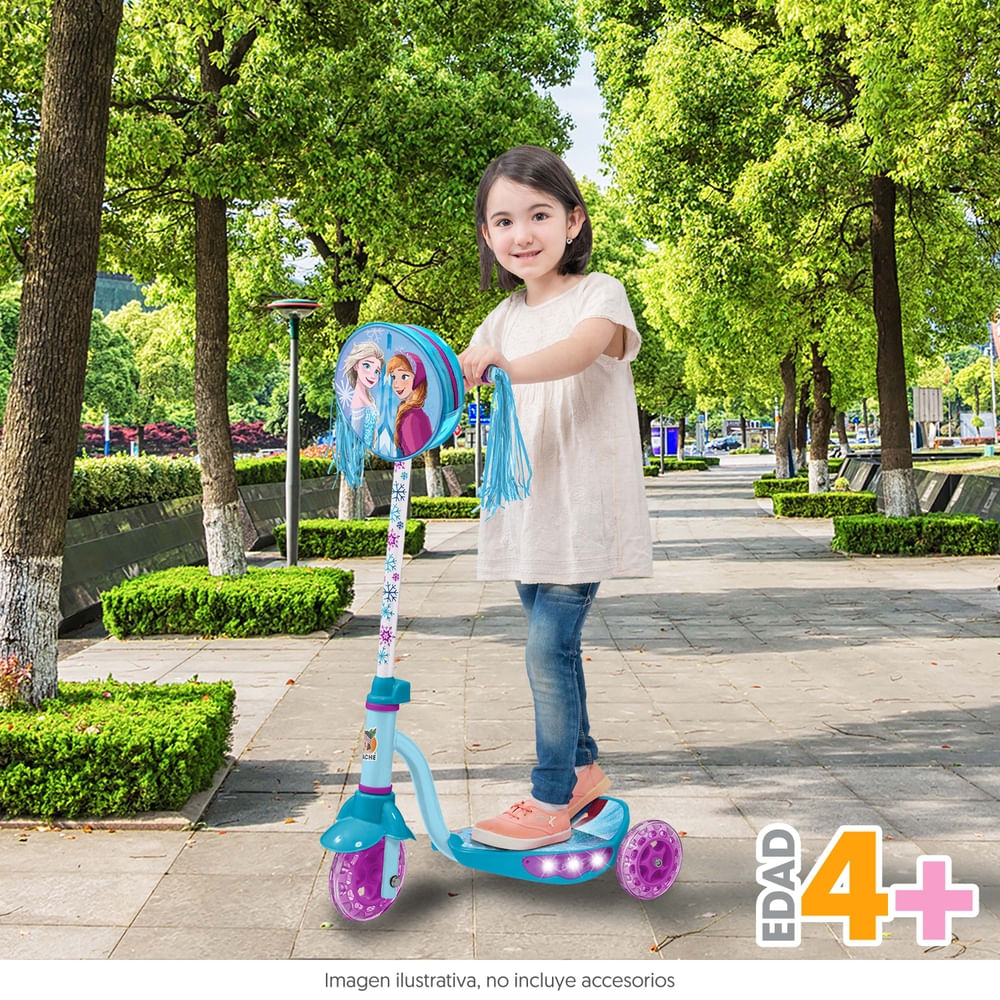 Scooter Frozen con plataforma antiderrapante con luces Led