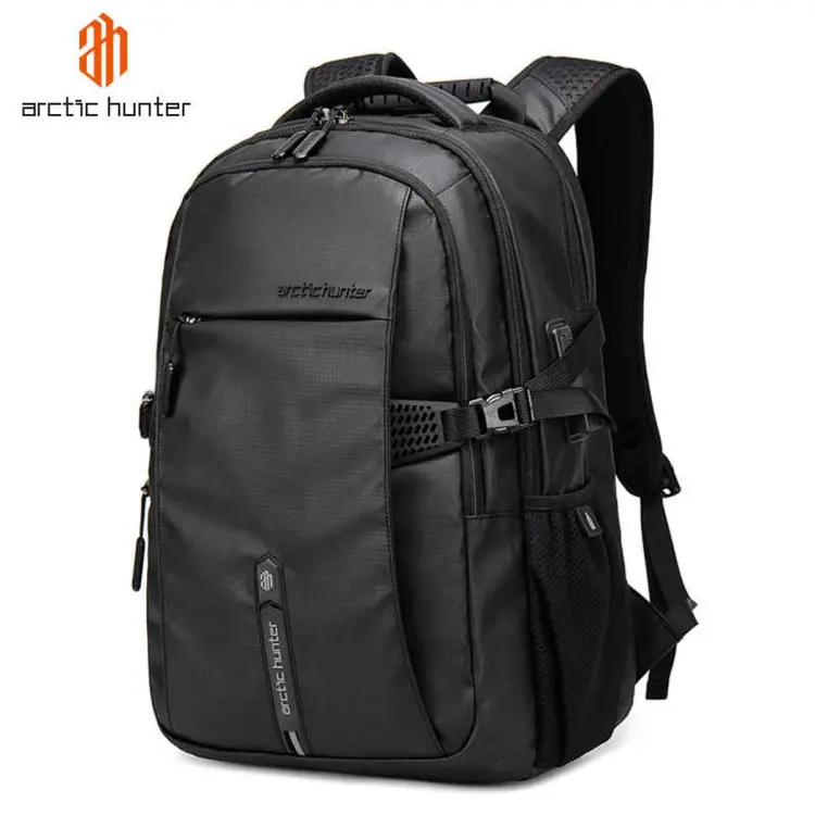 Mochila Estudiantil para Laptop y Tablet Urban Hunter negro - 15.6"